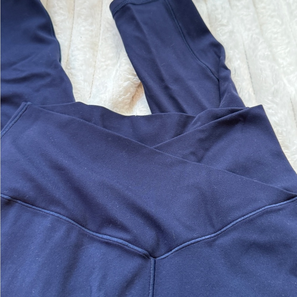 OFFLINE By Aerie Real Me High Waisted Crossover Legging - Picture 3 of 5